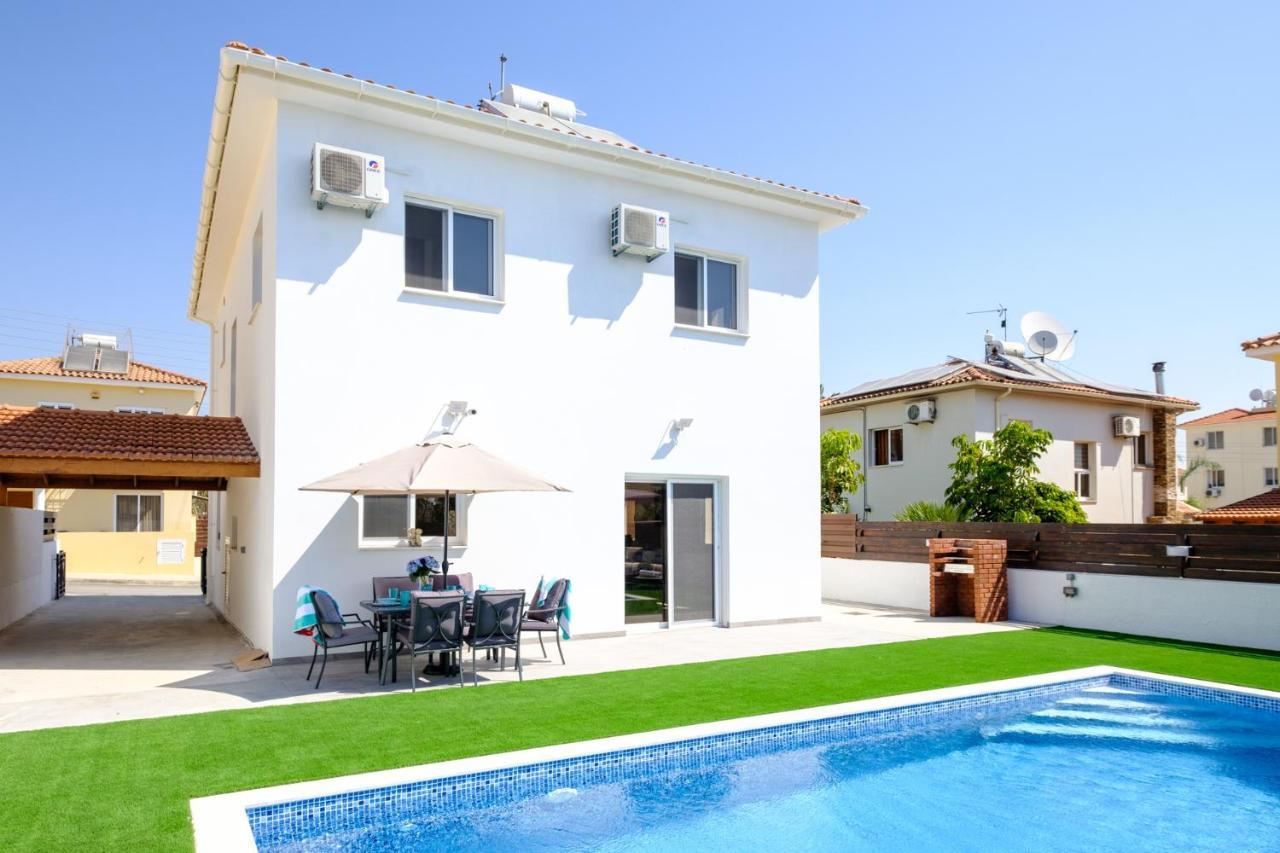 Voroklini Villa With Pool Larnaca Buitenkant foto